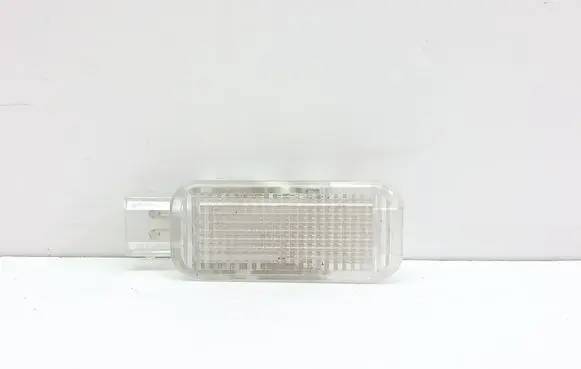 Audi A6 S6 C6 4F Other interior light 8D0947415