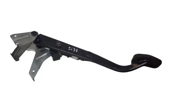 Volvo XC90 Brake pedal 