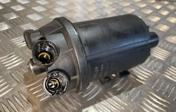 Opel Meriva A Fuel filter housing C511