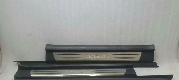 Mercedes-Benz SLK R171 Front sill trim cover A1716800235