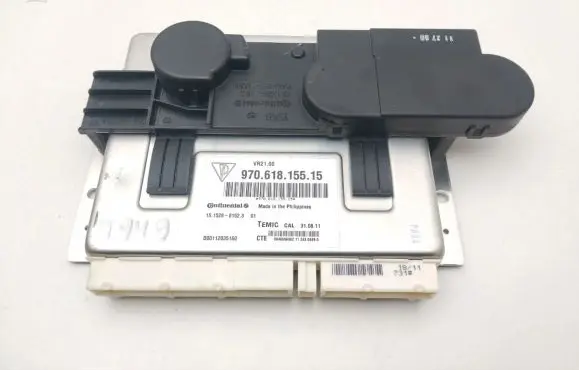 Porsche Panamera (970) Air suspension control unit module (rear) 970618155