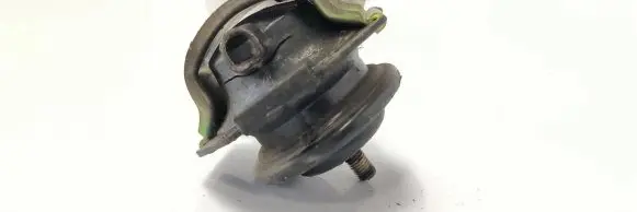 Chevrolet Corvette Engine mount vacuum valve 