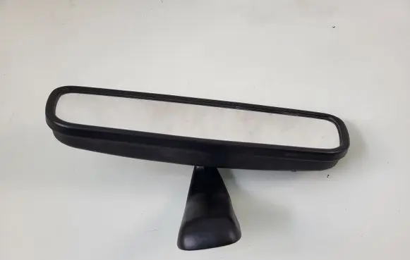 SsangYong Tivoli Rear view mirror (interior)