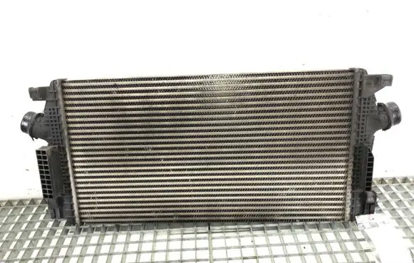 Opel Astra J Intercooler radiator 13267647