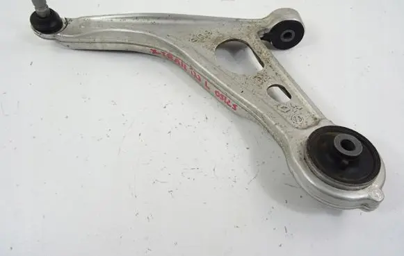 Nissan X-Trail T33 Front control arm X-TRAIL
