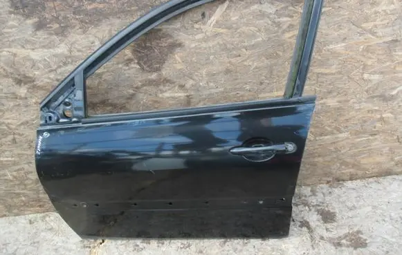 Renault Megane II Front door