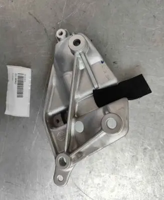 Volvo XC60 Water pump 32138983 32222253