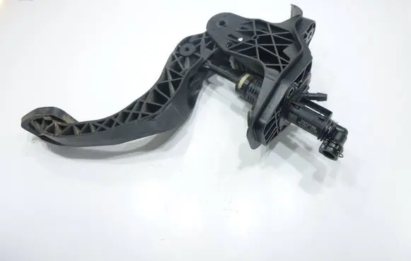 Skoda Fabia Mk3 (NJ) Clutch pedal 2Q1721059H 2Q0721388