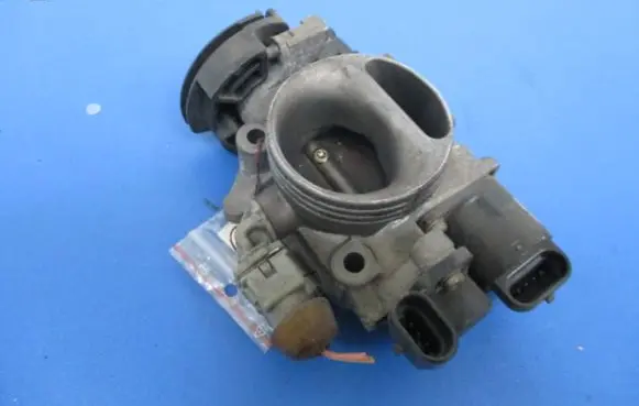 Citroen Xsara Picasso Throttle body valve 