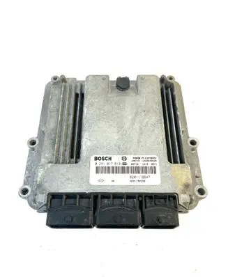 Renault Laguna III Engine control unit/module 0281017613 8201119647