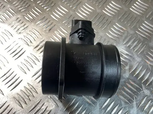 Volvo S80 Mass air flow meter 8670115