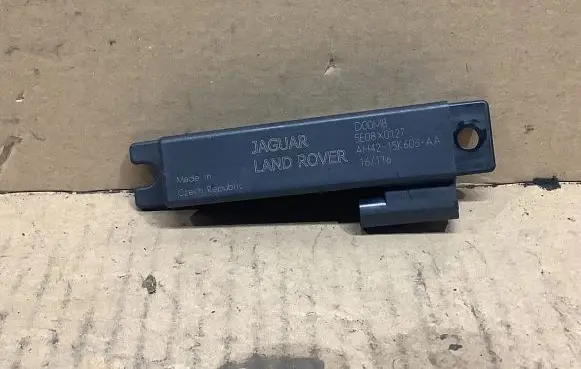 Jaguar XE Keyless system antenna AH4215K603AA