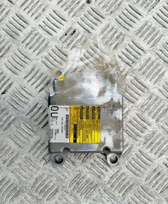 Toyota Yaris Airbag control unit/module 0T2000ZT68 TTT9862T2