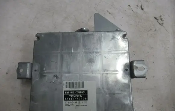 Toyota Prius (XW20) Engine control unit/module 8966147170