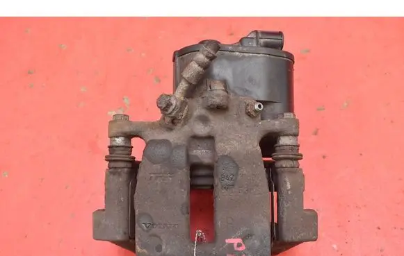 Volvo XC60 Rear brake caliper 