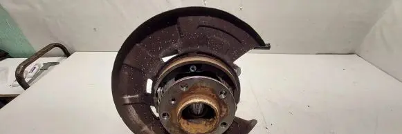BMW X5 E70 Rear wheel hub 77098406