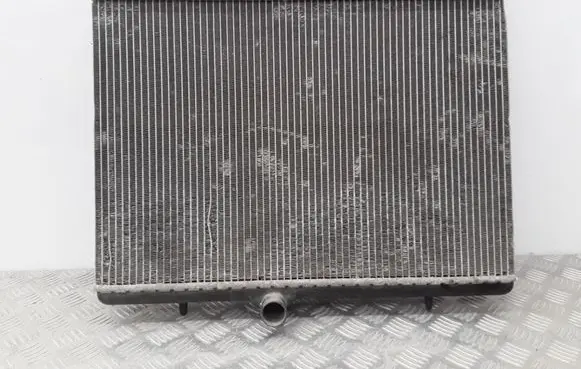 Citroen C5 Coolant radiator 9646577680 ETP10322
