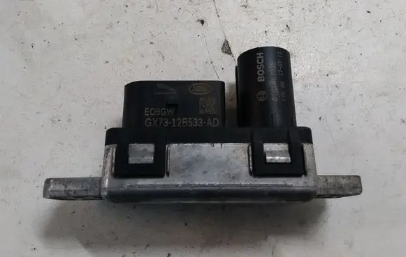 Land Rover Evoque I Glow plug pre-heat relay GX7312B533AD 0281003129