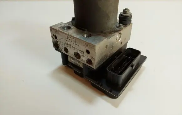 Audi A6 S6 C6 4F ABS Pump 4F0910517AL