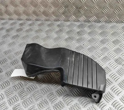 Porsche Macan (95B) Air intake duct part 95B317017