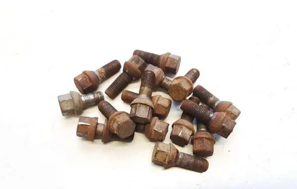 Citroen C4 I Picasso Nuts/bolts 