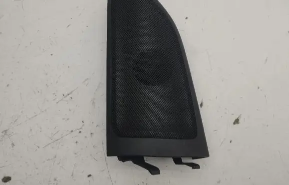 Mercedes-Benz B W246 W242 Front door high frequency speaker A2467200111