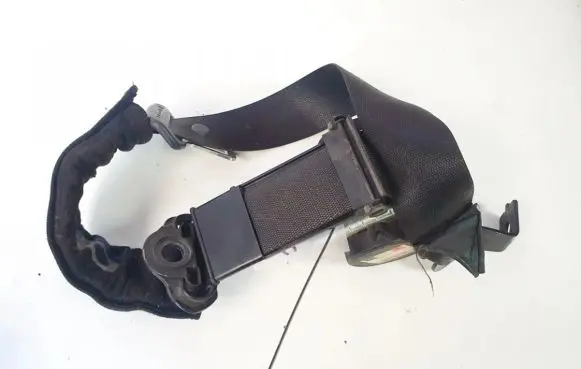 Opel Zafira B Front seatbelt 560834901