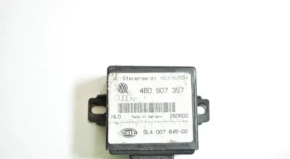Audi A6 S6 C5 4B Light module LCM 4B0907357