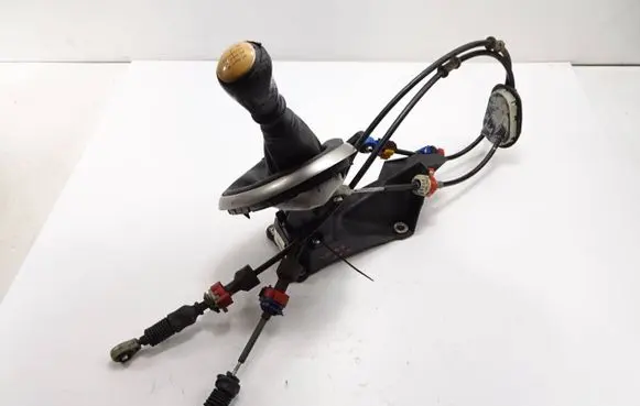 Nissan Qashqai+2 Gear shifter/selector qgv