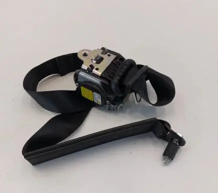 Fiat Doblo Front seatbelt 735584041