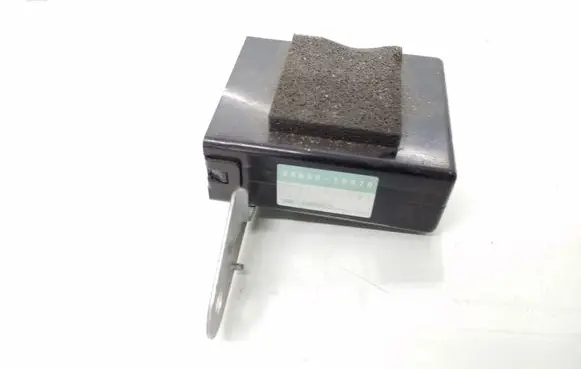 Toyota Corolla E110 Air conditioning/heating control unit 8865010470 2771001281
