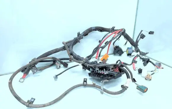 Renault Zoe Engine installation wiring loom 240115252R 243458839R 8200587121