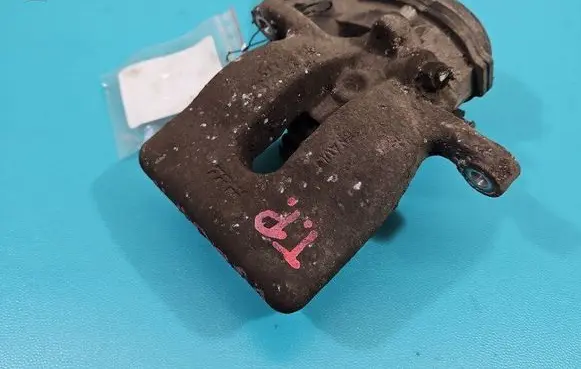 Rear brake caliper