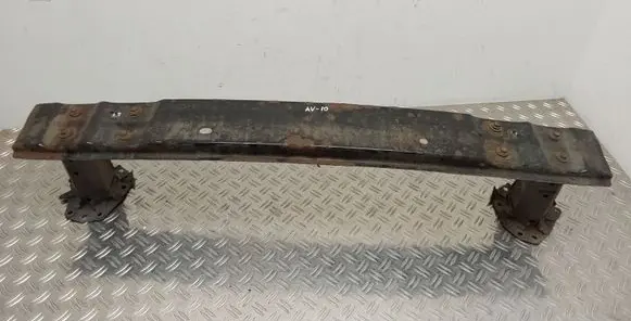 Toyota Avensis T270 Rear bumper cross member