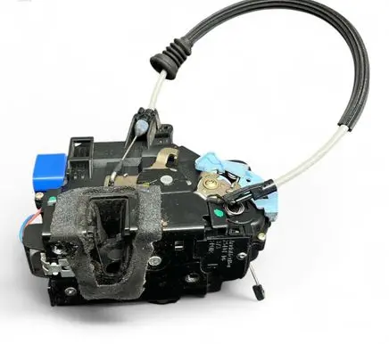 Volkswagen Phaeton Front door lock 3D1837016