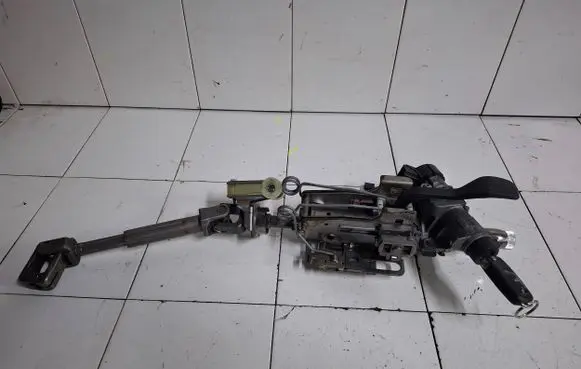 Skoda Roomster (5J) Steering wheel axle 6R0905851D 307323109 601419501BT