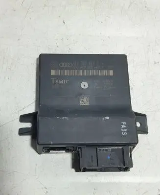 Audi A6 S6 C6 4F Gateway control module 4F0907468D 4F0910468A