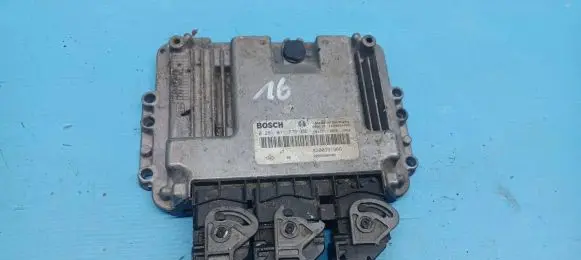 Renault Scenic II - Grand scenic II Engine control unit/module 8200391966 8200386508 0281011776