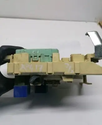 Toyota RAV 4 (XA10) Fuse module 8264120190