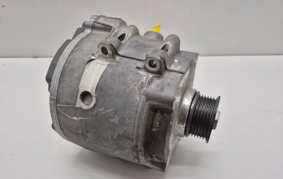 Audi A8 S8 D5 Generator/alternator 4N0903028R