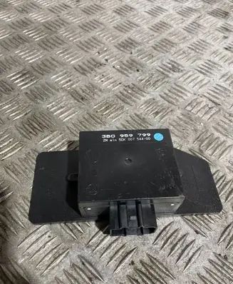 Volkswagen PASSAT B5.5 Comfort/convenience module 3B0959799 5DK00754400