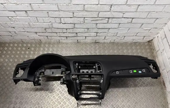 Audi Q5 SQ5 8R Dashboard 8R1857735C 8R1857041F 8R0880204B