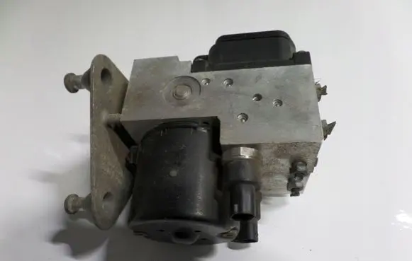 Mercedes-Benz A W168 ABS Pump A0044310912