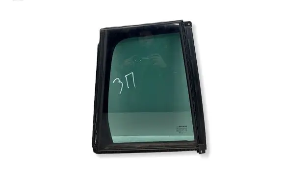 Renault Espace V (RFC) Rear vent window glass DT27AS3MA73 43R011108 DOT27AS3M735