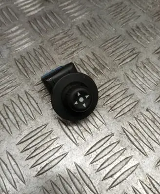 Peugeot Partner Wing mirror switch 185526