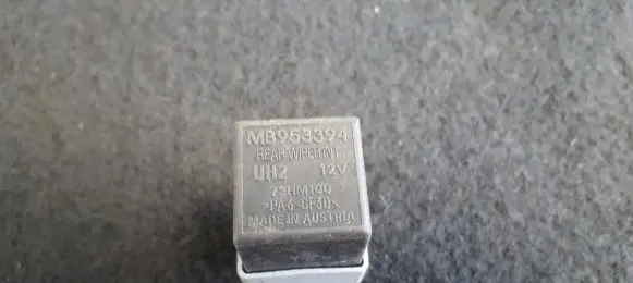 Mitsubishi Carisma Other relay MB953394 72HM100