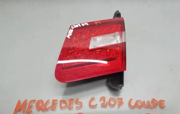 Mercedes-Benz CLK C207 A207 Tailgate rear/tail lights A2078200464