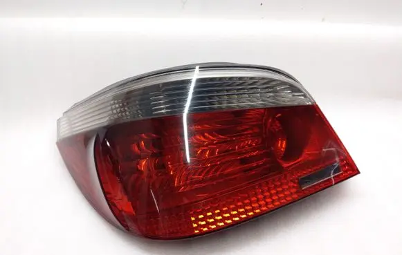 BMW 5 E60 E61 Rear/tail lights 7165737