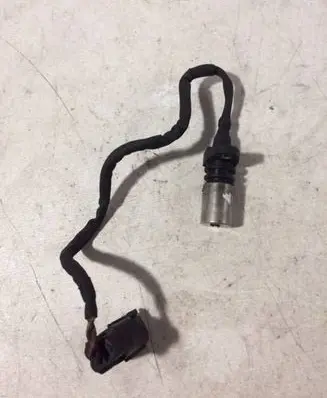 Volvo V70 Crankshaft position sensor 1275599