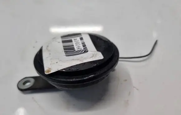 Toyota Corolla E120 E130 Horn signal 007425